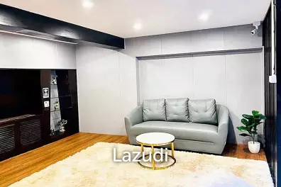 BUSINESS TAKE-OVER: Massage and Spa shop in Klongtoey