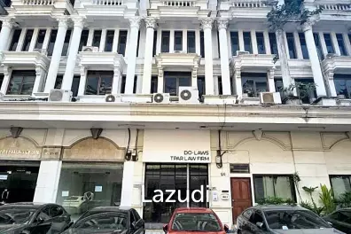 2 Bed 2 Bath 170 SQ.M Townhouse in Sukhumvit 63