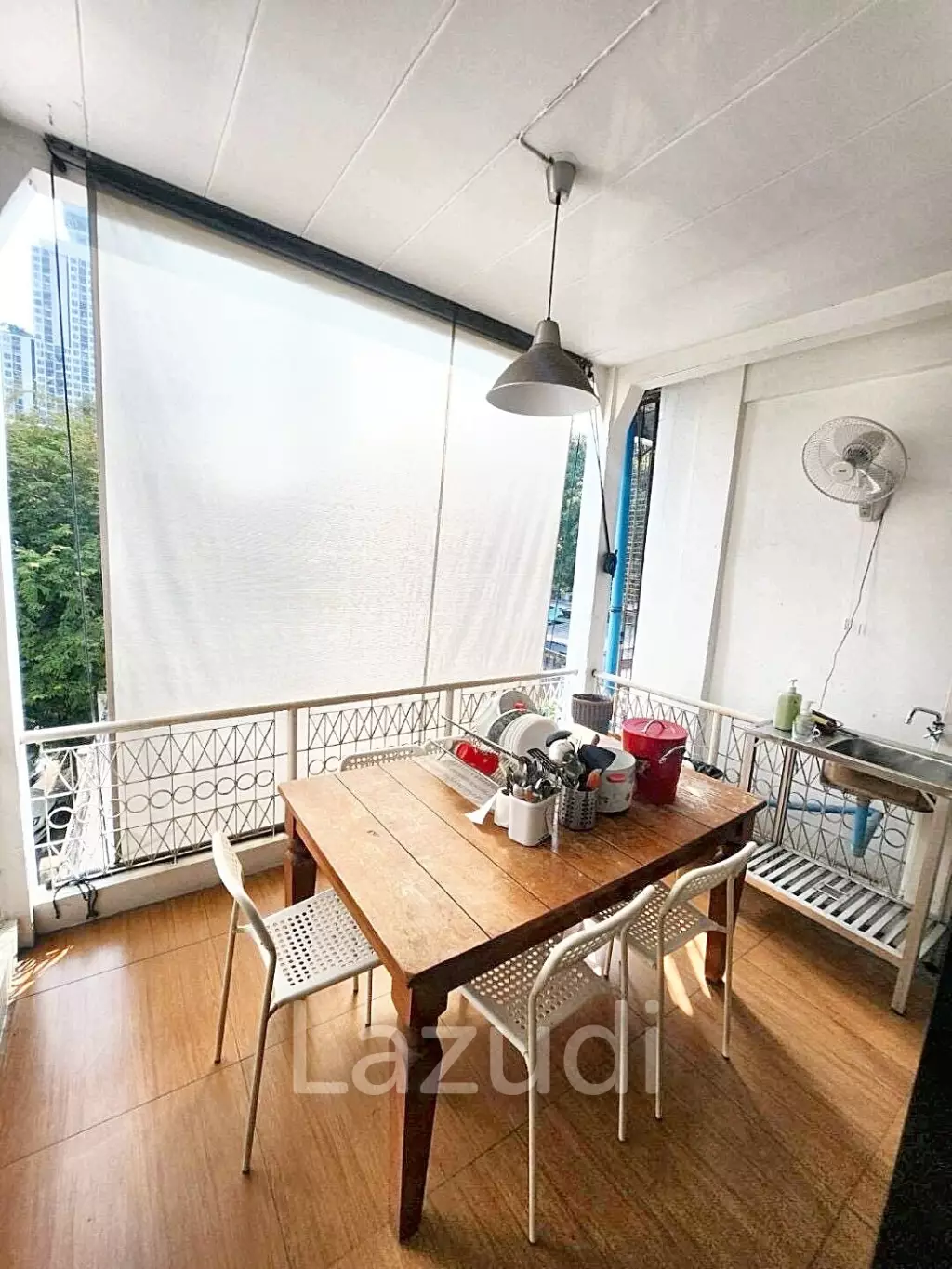 2 Bed 2 Bath 170 SQ.M Townhouse in Sukhumvit 63