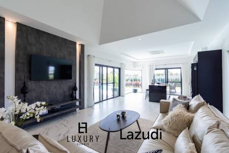 800 qm 3 Bett 3 Bad Villa Für Verkauf