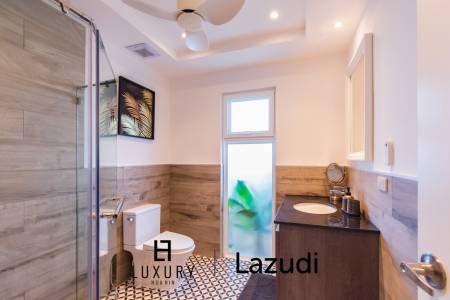 668 ตร.ม 3 เตียง 2 อาบน้ำ วิลล่า For ขาย