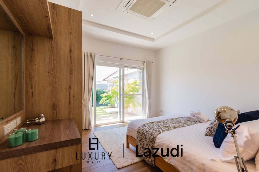 668 ตร.ม 3 เตียง 2 อาบน้ำ วิลล่า For ขาย