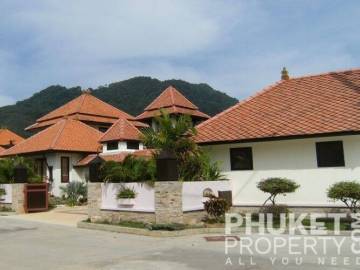 Kamala; 5 Bed Pool Villa, Walk to Beach