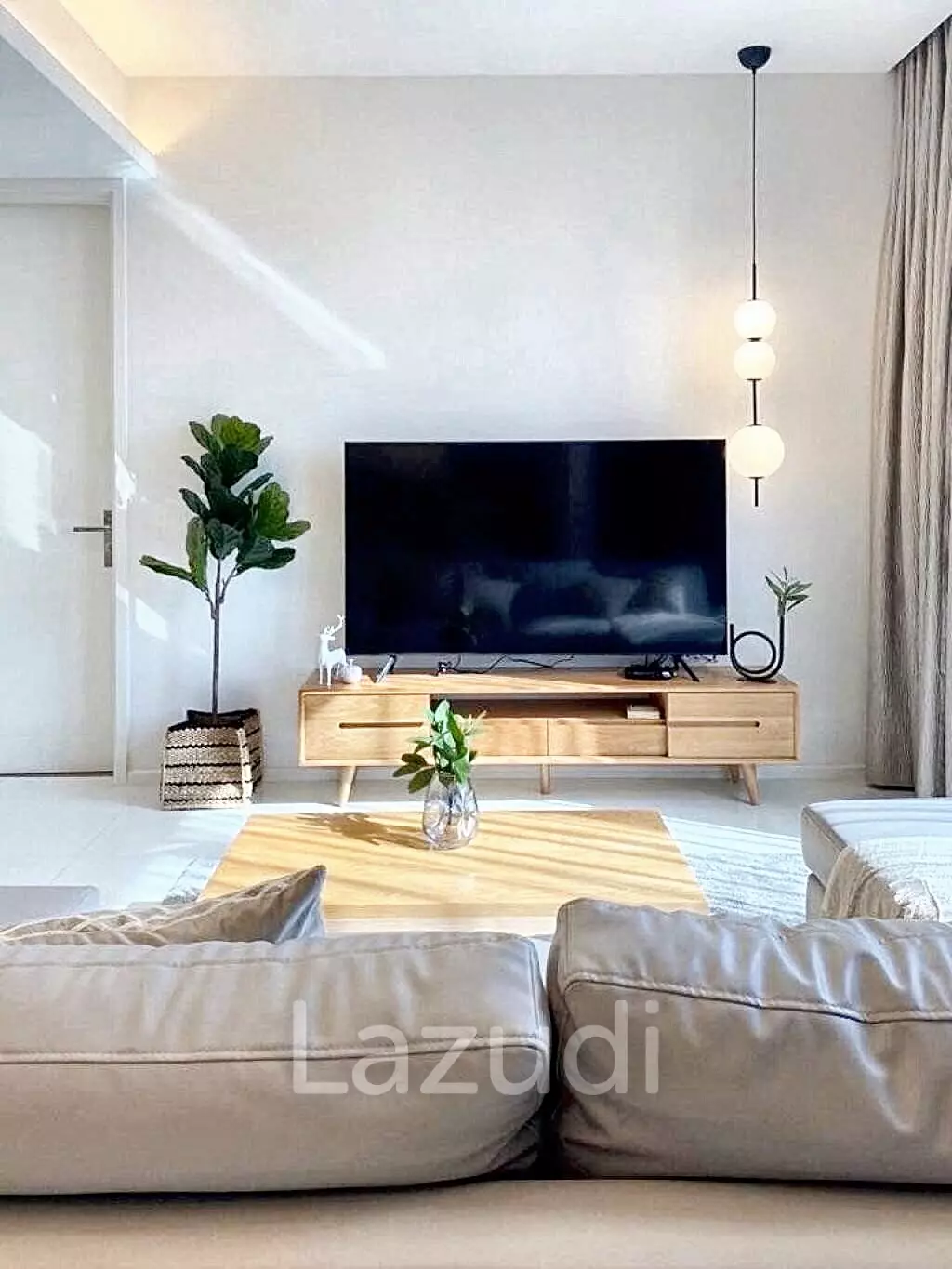 1 Bed 1 Bath 62 SQ.M The Bangkok Sathorn