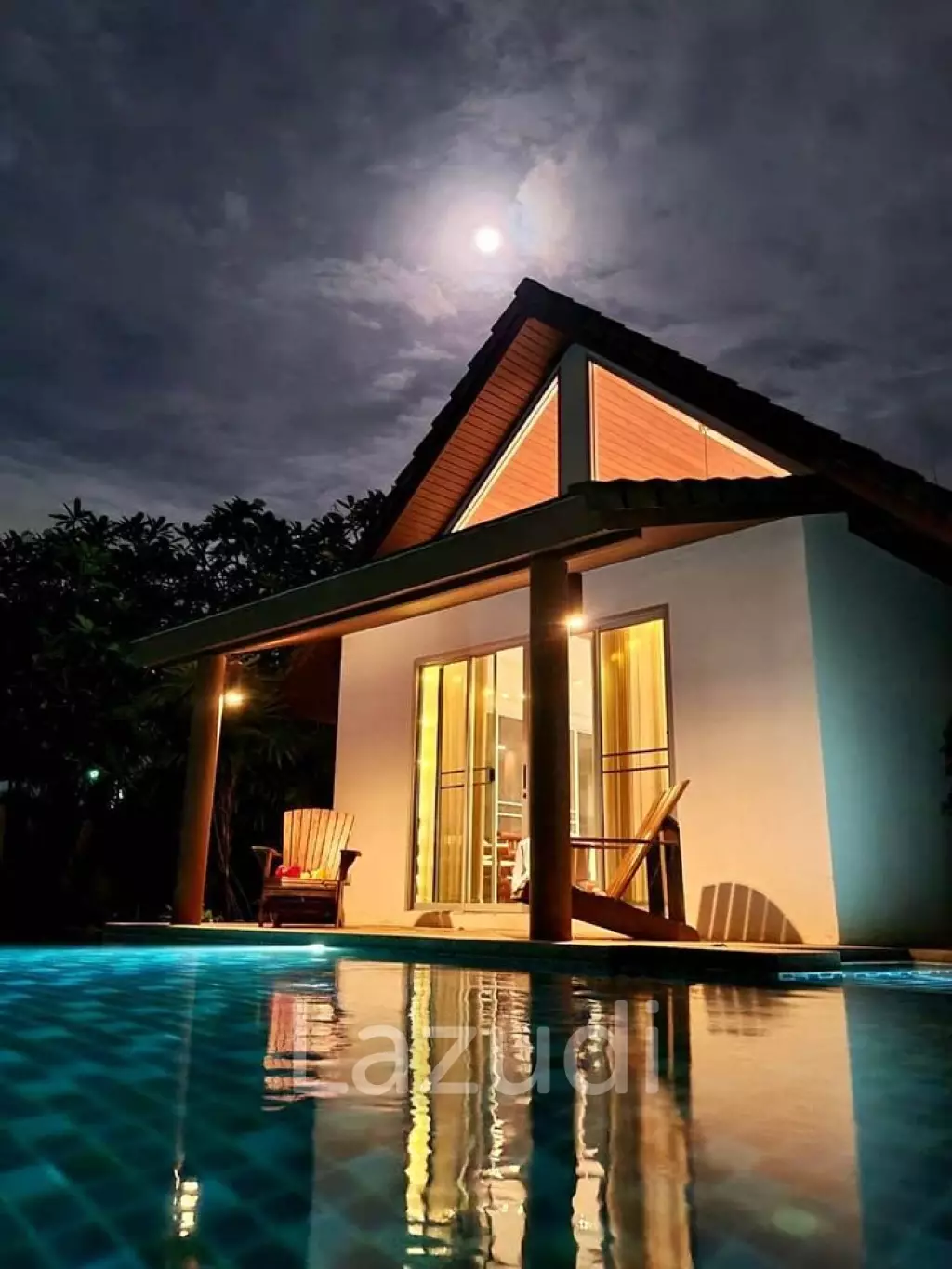 2 bed  2 bath  Villa For Rent  With Massive Pool Near Chalong Pier