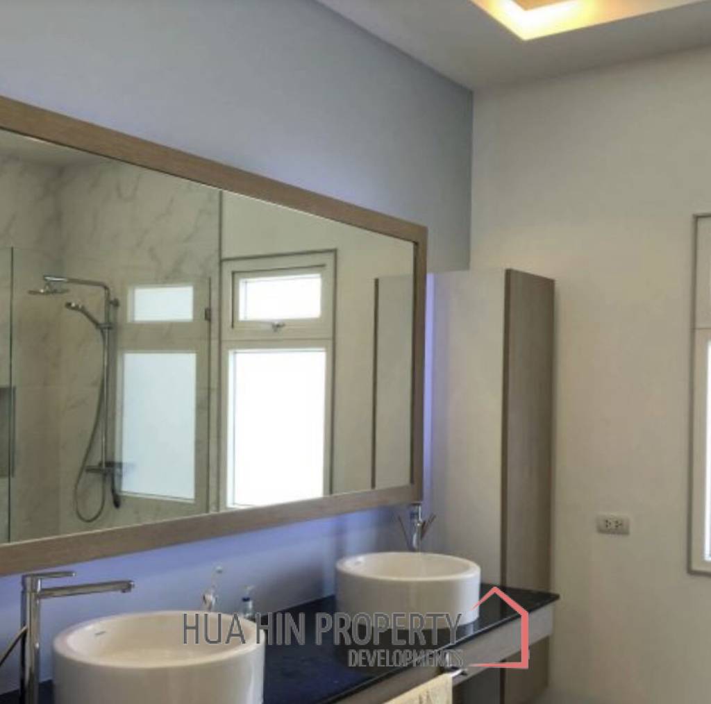 THE VIEWS HUA HIN :  Luxury 3 Bed Pool villa