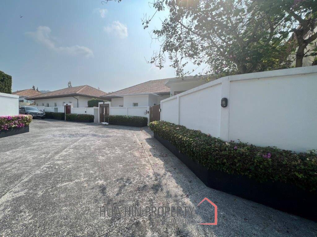 THE VIEWS HUA HIN :  Luxury 3 Bed Pool villa