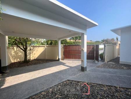 THE VIEWS HUA HIN :  Luxury 3 Bed Pool villa