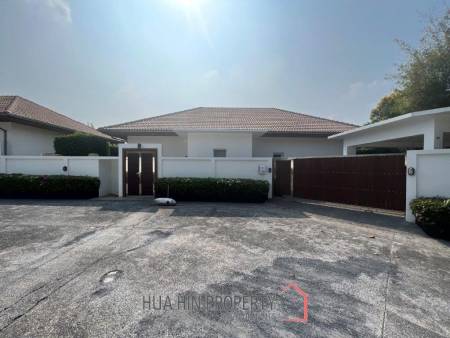 THE VIEWS HUA HIN :  Luxury 3 Bed Pool villa