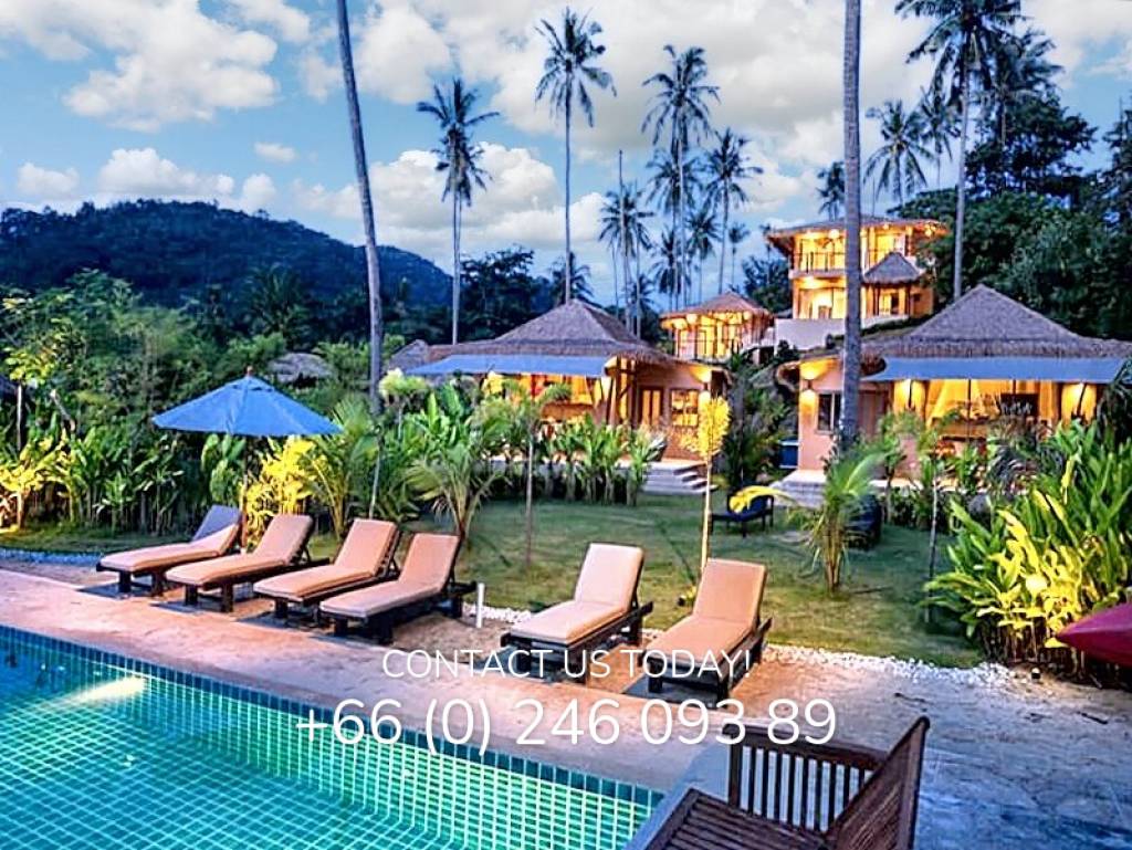 
        ฺBeachfront Property With 2 Bagalows In  Coconut Island For Sale
      