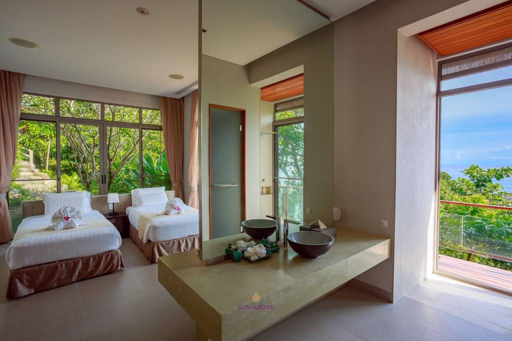 Six Bedroom Sea View Luxury Villa | Kamala