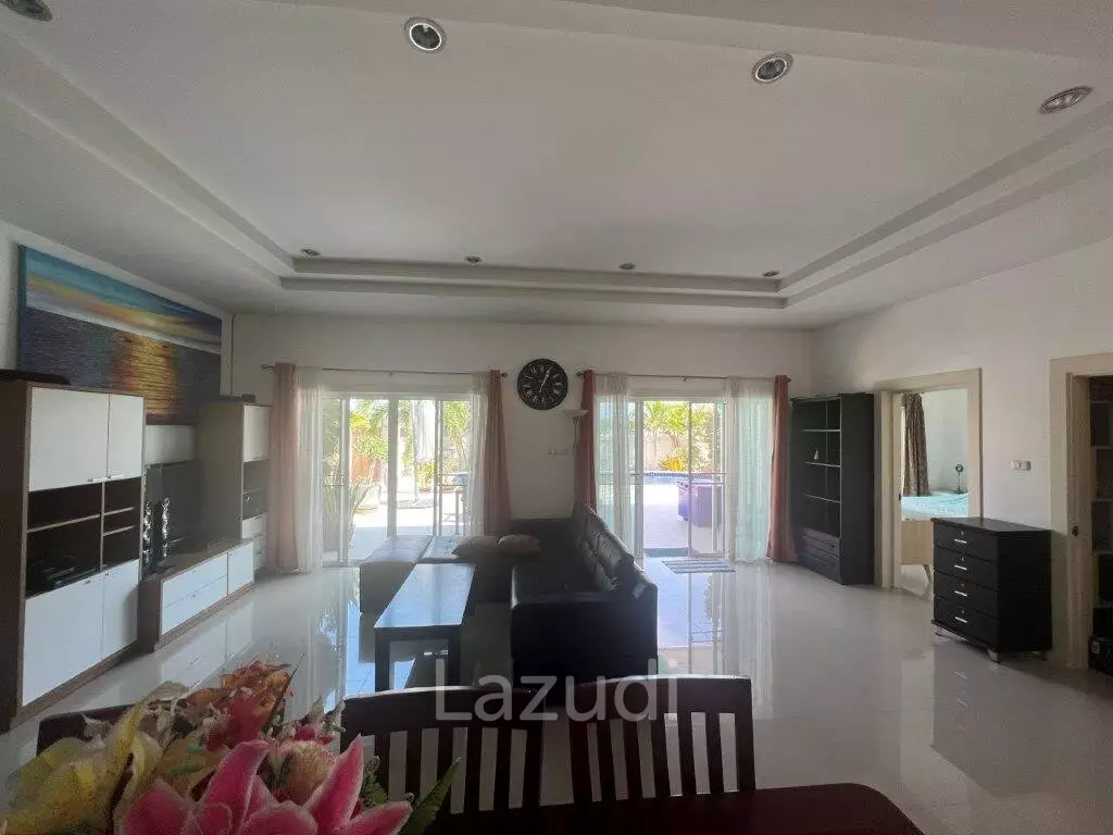 Charming 2-Bedroom Villa in Emerald Resort, Hua Hin
