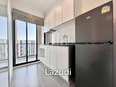 Pool View 1 Bed 1 Bath 34.5 SQ.M. The Base Uptown Condo For Sale