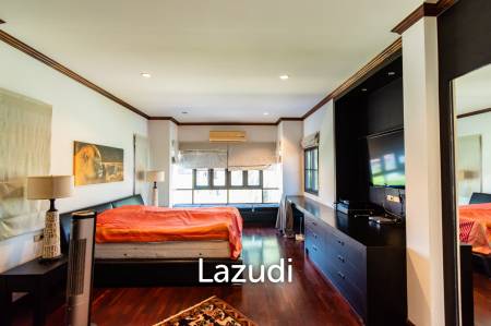 Great Value of 2 Storey, 3 Beds Villa in Resort