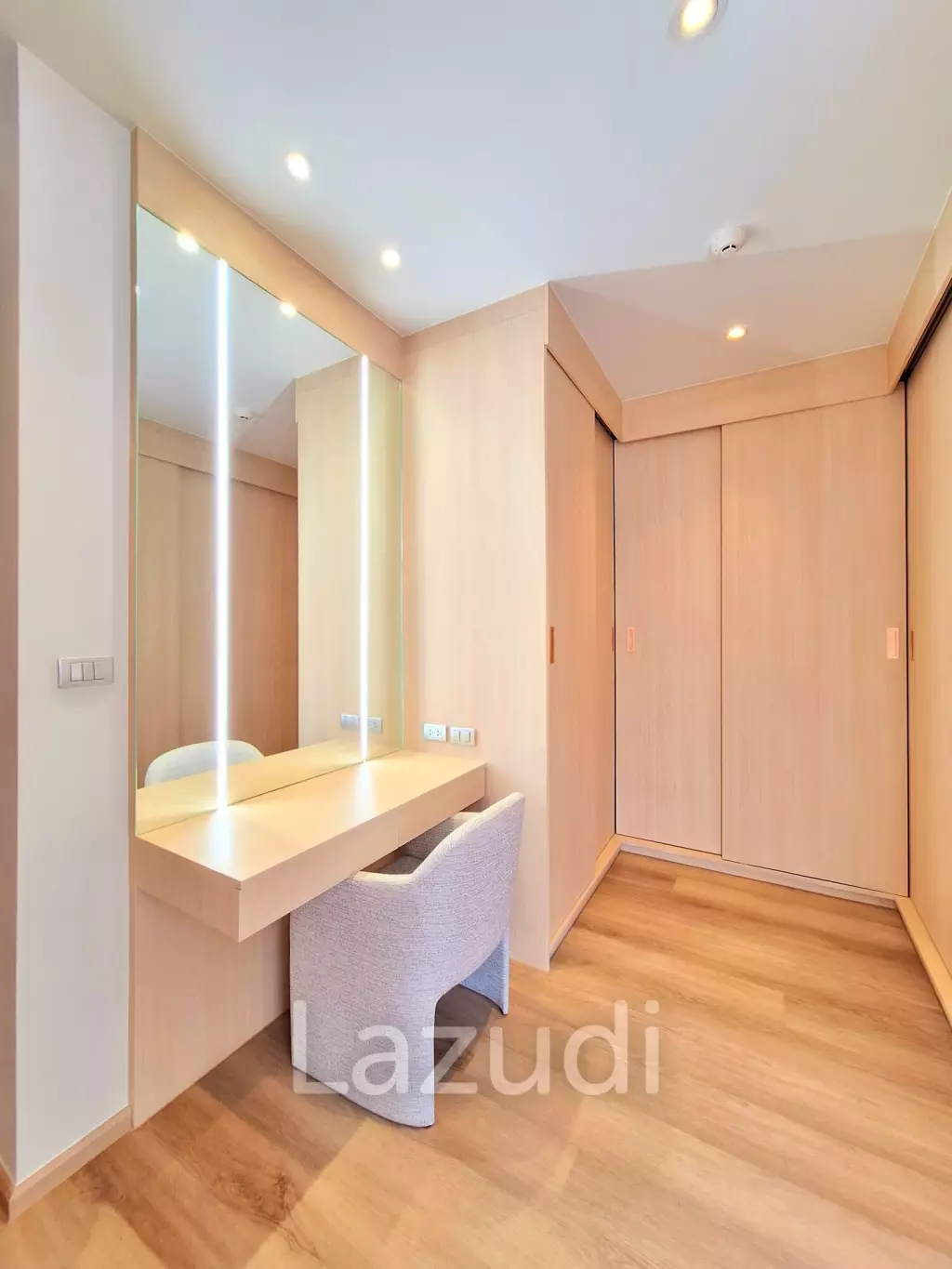 2 Bed 3 Bath 128 SQ.M At Bearing Residence