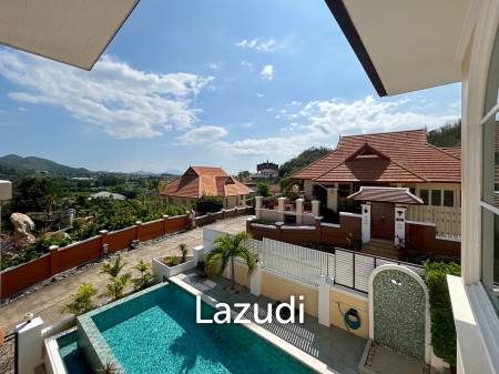 Emerald Heights : 3 Storey 5 Bedroom Pool Villa