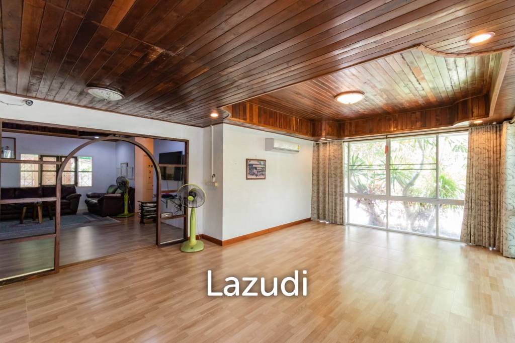 PHUWAI HILLS RESORT :  3 Bed Villa with big land plot