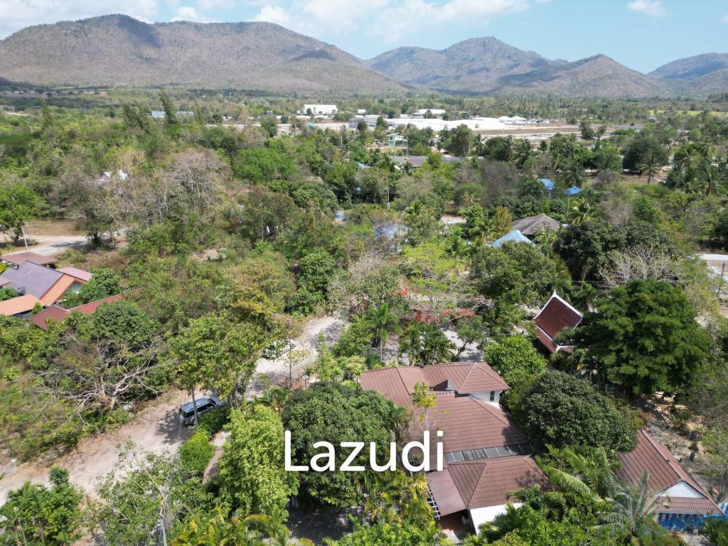 PHUWAI HILLS RESORT :  3 Bed Villa with big land plot