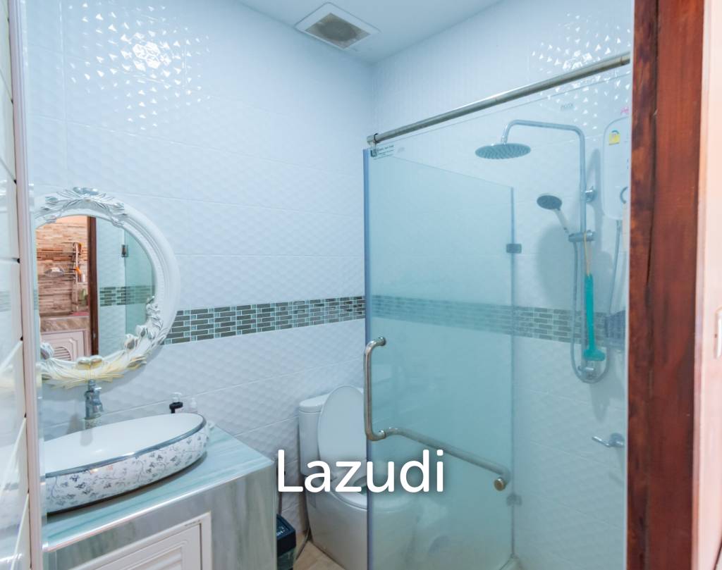 920 Sqm 2 Bed House For Sale