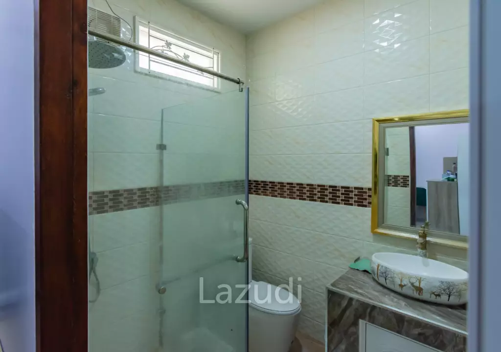 PHUWAI HILLS RESORT :  Cozy 2 Bed houses  Lakeside with Big land plot