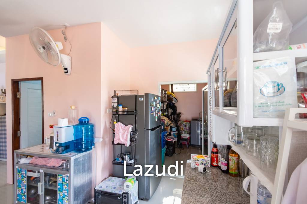 920 Sqm 2 Bed House For Sale