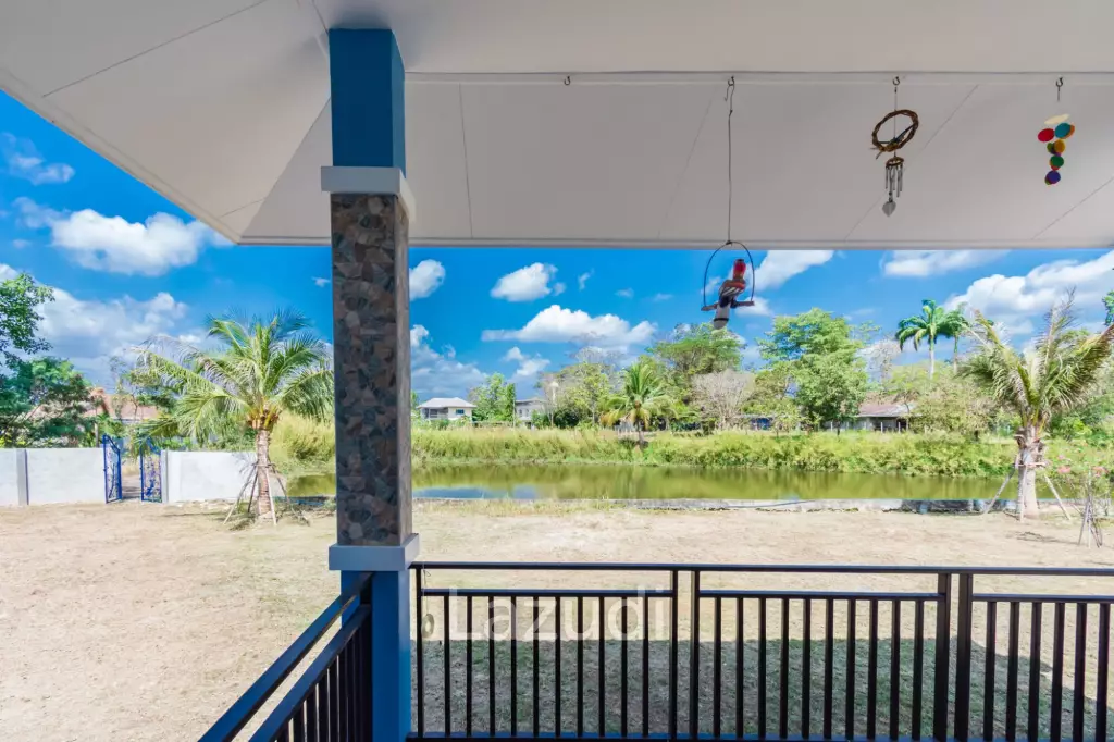 PHUWAI HILLS RESORT :  Cozy 2 Bed houses  Lakeside with Big land plot