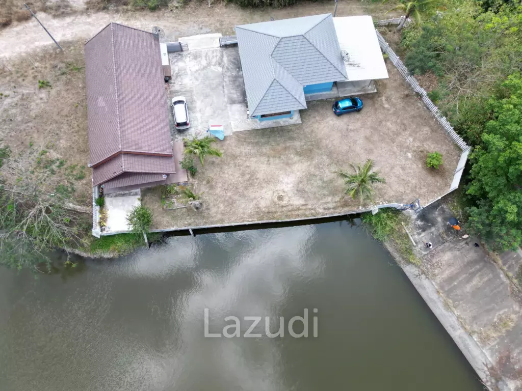 PHUWAI HILLS RESORT :  Cozy 2 Bed houses  Lakeside with Big land plot