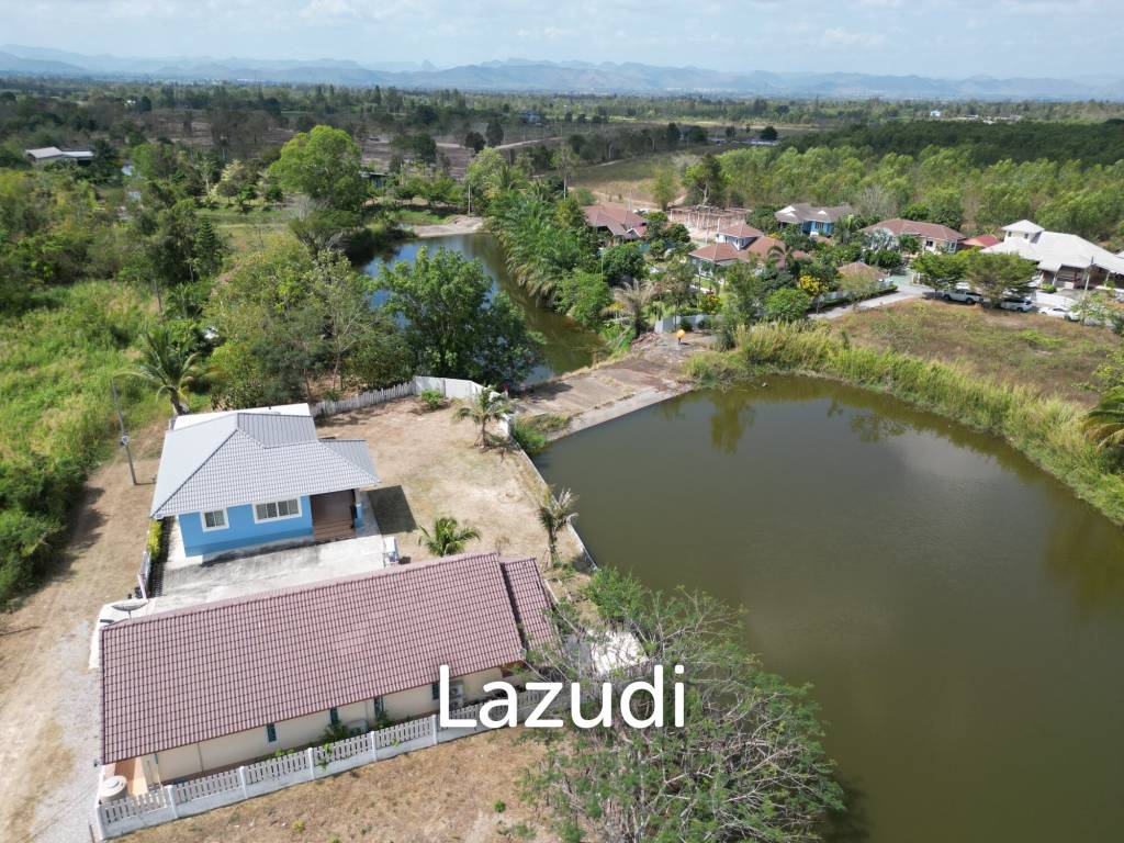 920 Sqm 2 Bed House For Sale