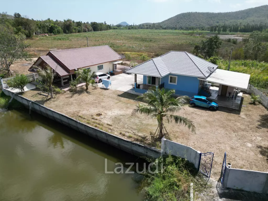 PHUWAI HILLS RESORT :  Cozy 2 Bed houses  Lakeside with Big land plot