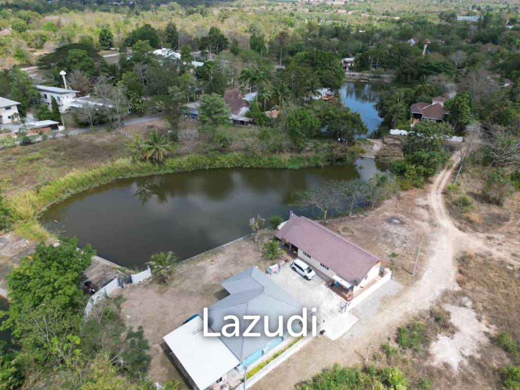 920 Sqm 2 Bed House For Sale