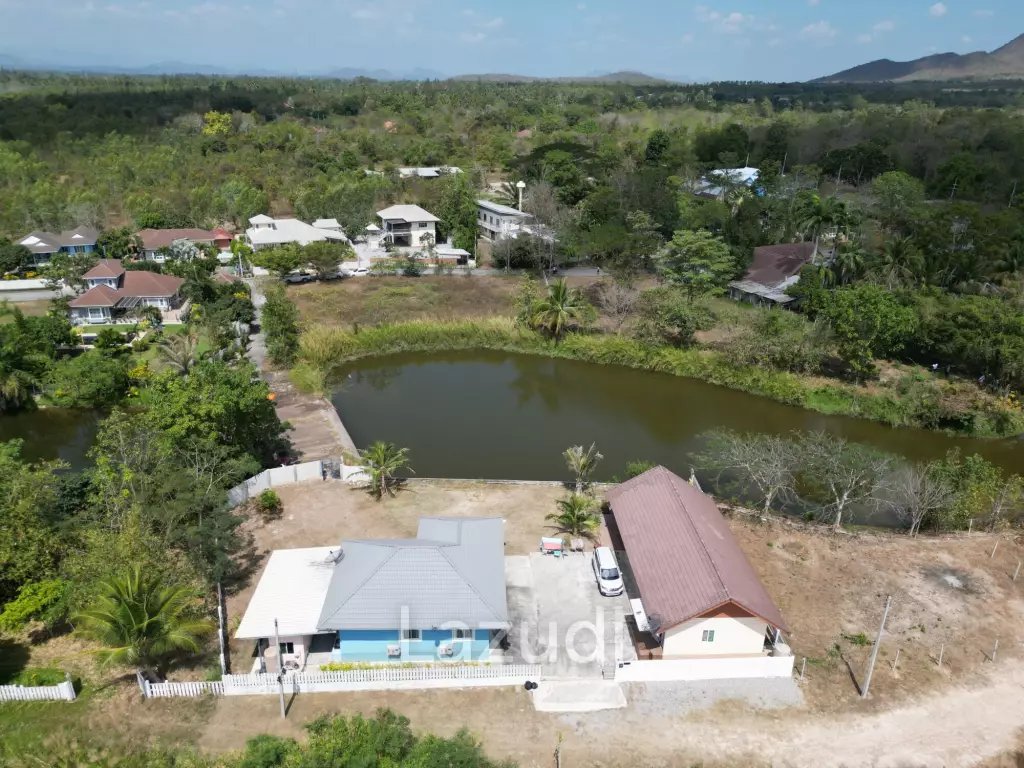PHUWAI HILLS RESORT :  Cozy 2 Bed houses  Lakeside with Big land plot