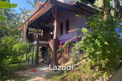 Exceptional Investment Opportunity: Two Private Thai Villas with Renovation Potential in Tang Nai Pan Area
