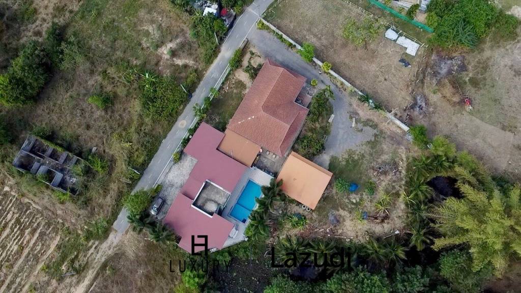 Stand Alone House with Pool Villa For Sale