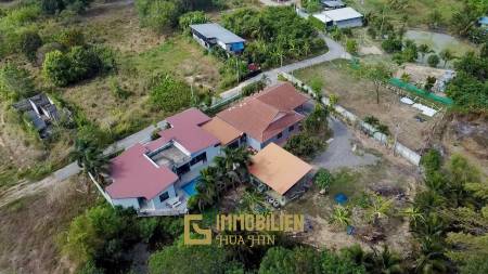 Stand Alone House with Pool Villa For Sale