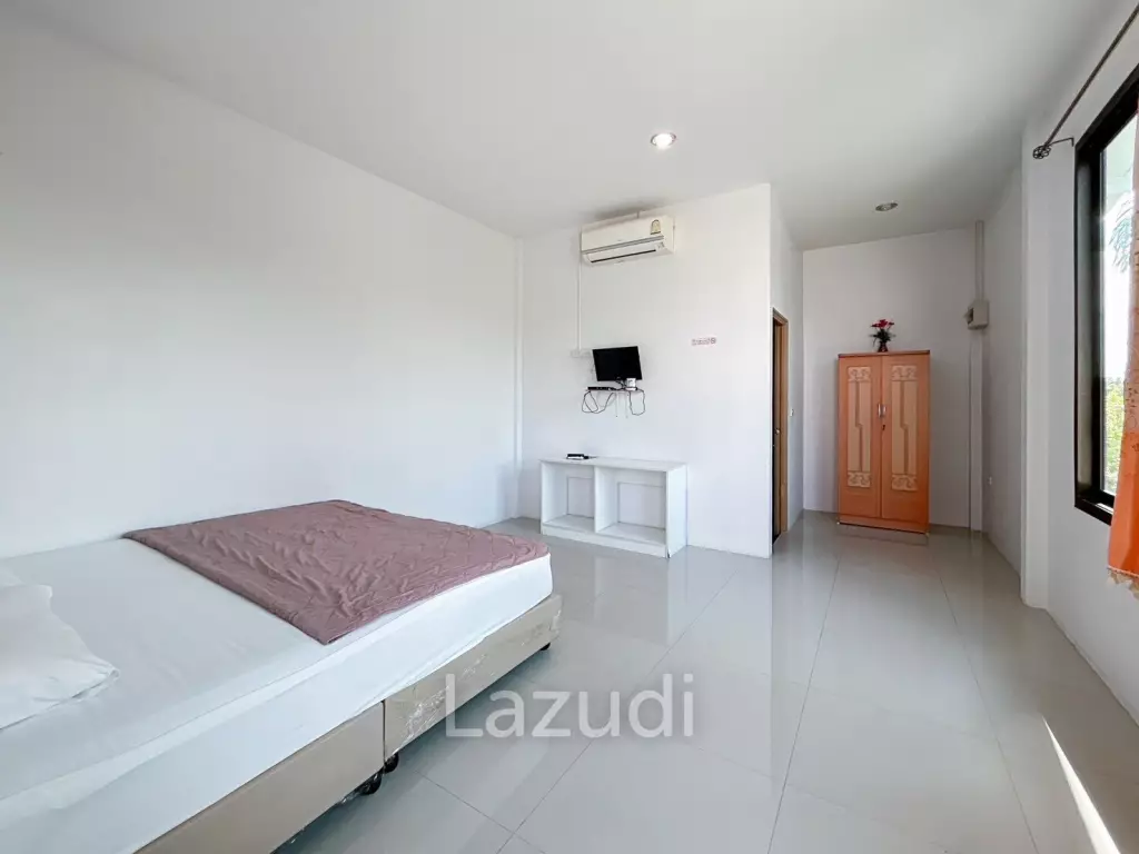 Stand Alone House with Pool Villa For Sale