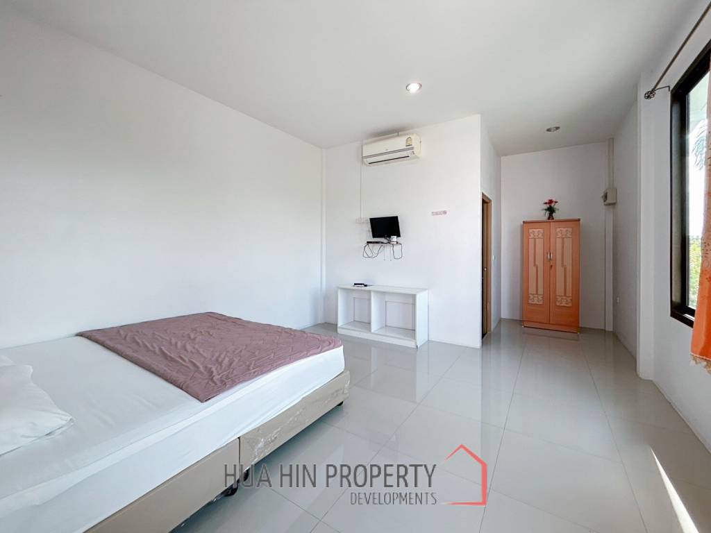Stand Alone House with Pool Villa For Sale