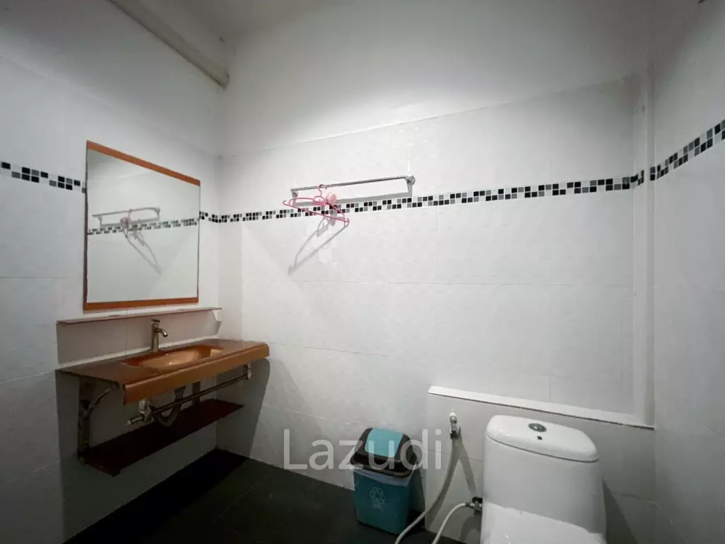 Stand Alone House with Pool Villa For Sale
