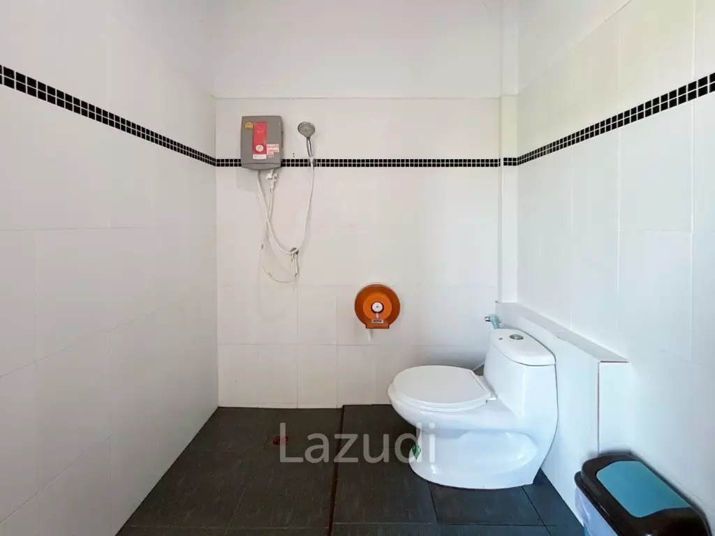 Stand Alone House with Pool Villa For Sale