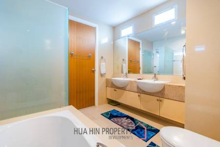 The Stunning Penthouse 3 Bed Seaview at Khao Takiab area