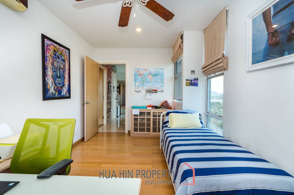 The Stunning Penthouse 3 Bed Seaview at Khao Takiab area