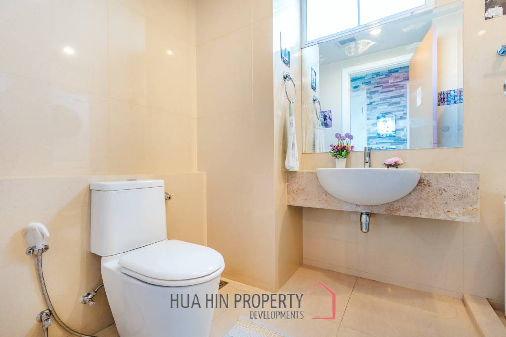 The Stunning Penthouse 3 Bed Seaview at Khao Takiab area