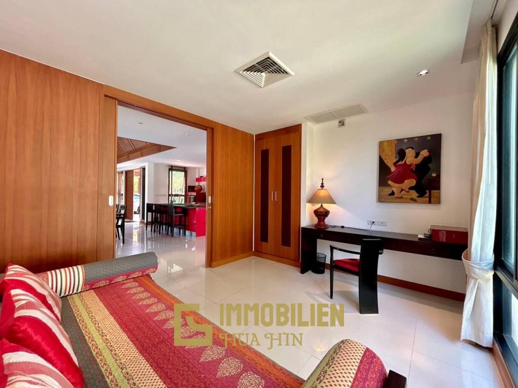 PANORAMA : 3 Bed Bali Style Pool Villa For Sale