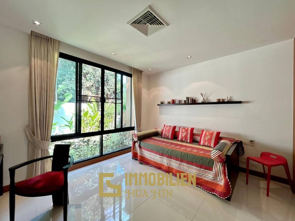 PANORAMA : 3 Bed Bali Style Pool Villa For Sale