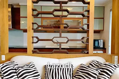Luxurious 2-Bed Condo in Heart of Watthana, Bangkok