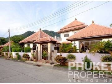 Kamala; 3 Bed Pool Villa, Walk to Beach