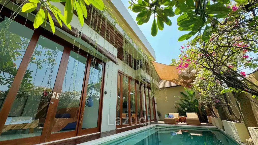 Highly Lucrative Villa Complex Steps from Berawa Beach
