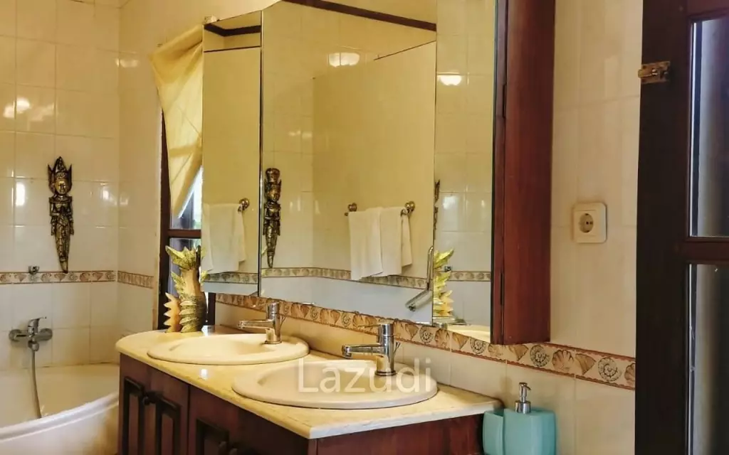 Fantastic Family Home Walking Distance to Beach - Sanur