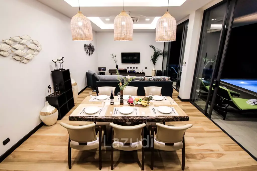 Stylish Modern Villa in Chaweng Noi, Ko Samui with Sea Views