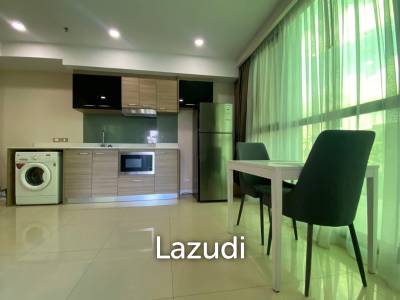 1 Bed 1 Bath 45.3 SQ.M. Dusit Grand Condo View