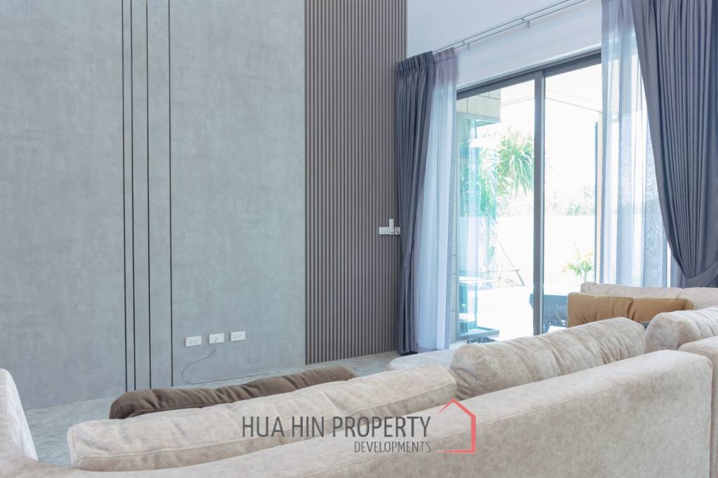 2 Bed 2.5 Bath 196.60 SQ.M Salween Forest Garden